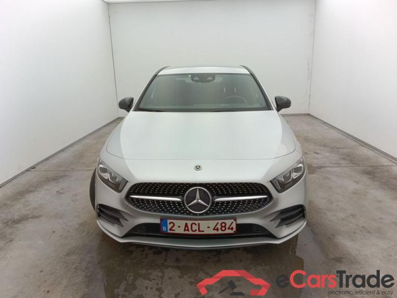 Mercedes-Benz A-Klasse Limousine A 250e Business Solution 4d excluweb end 19.06 #1