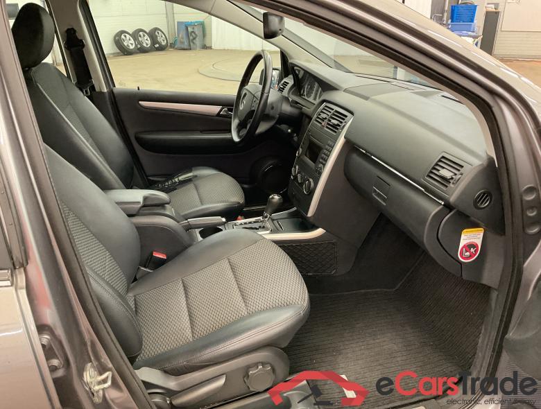 MERCEDES-BENZ B 180 CDI Essential #4