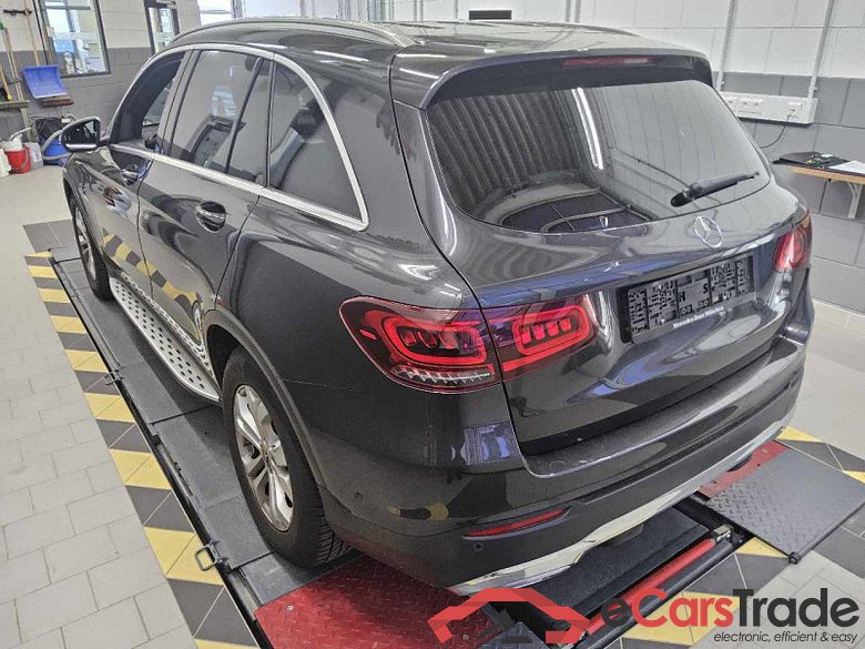 Mercedes-Benz GLC -Klasse (BM 253)(06.2015->) DE - SUV5 GLC 300 d EU6d, d 4Matic (EURO 6d), (Facelift) 2019 - 2022 #4