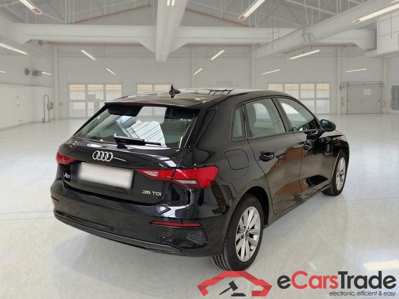 Audi 20 AUDI A3 / 2020 / 5P / BERLINA 35 TDI S TRONIC BUSINESS S.BACK #2