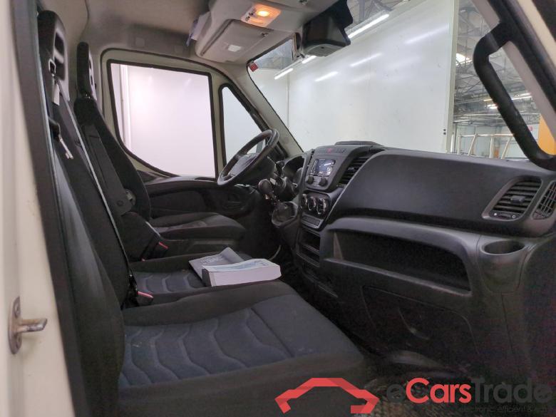 Iveco (+)2.3 35C16 3450 TOR IVECO Daily VU 2p Châssis cabine (+)2.3 35C16 3450 TOR #5