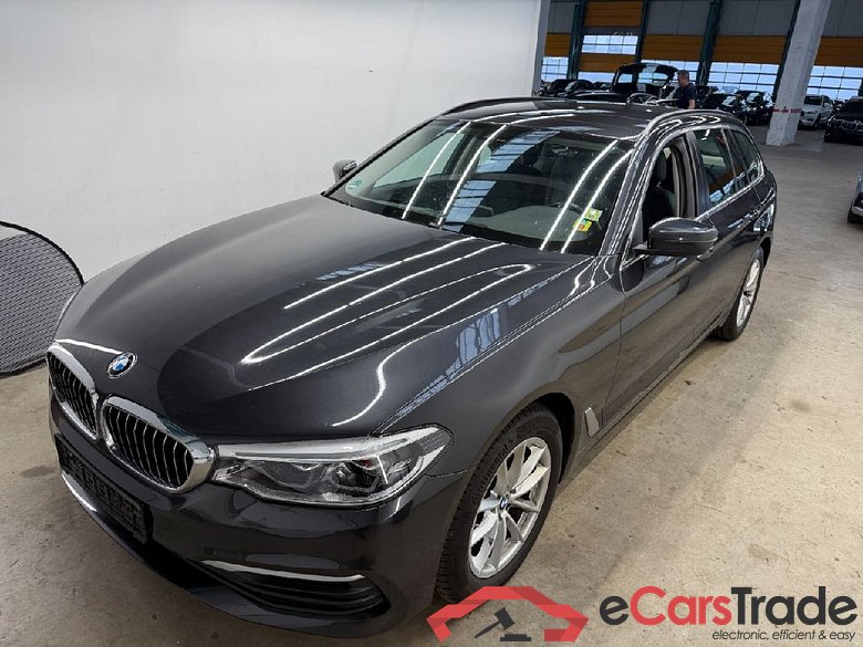 BMW 5-Serie Touring ´16 Baureihe 5 Touring 520 d 2.0 140KW AT8 E6dT #1