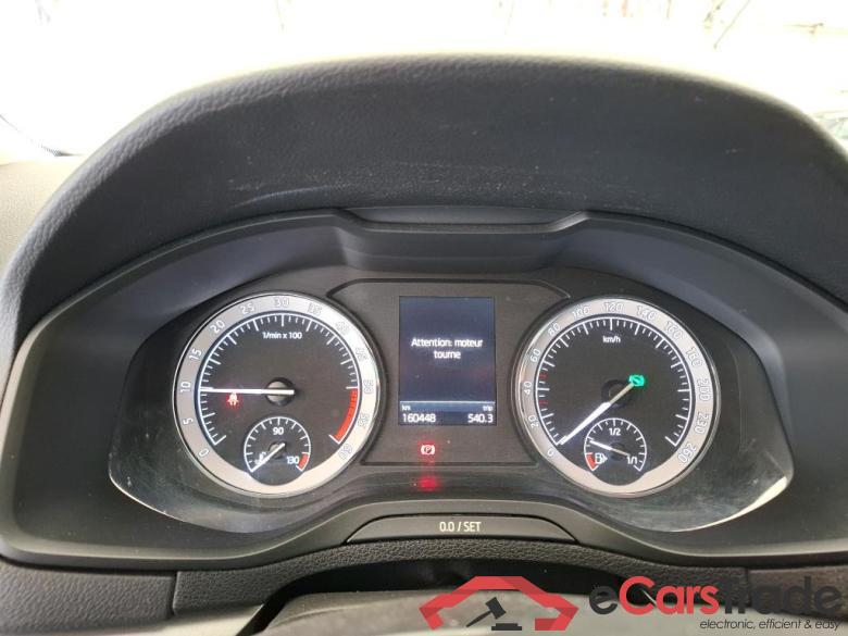 Skoda 2.0 TDI 116ch DSG7 Business Karoq Business 2.0 TDI 115CV BVA7 E6d #6