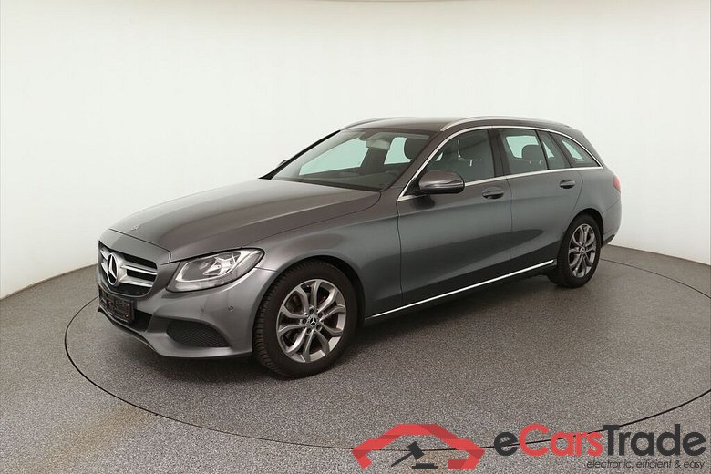 Mercedes_benz Avantgarde C 180 T CGI (205.240)