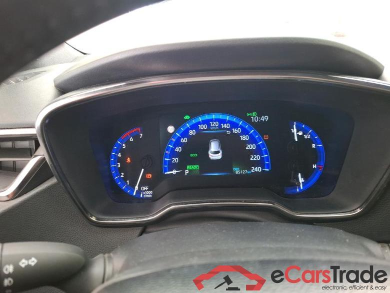 Toyota Hybride 122h Dynamic Business Supp Lomb TOYOTA Corolla Touring Sports / 2018 / 5P / Break Hybride 122h Dynamic Business Supp Lomb #6