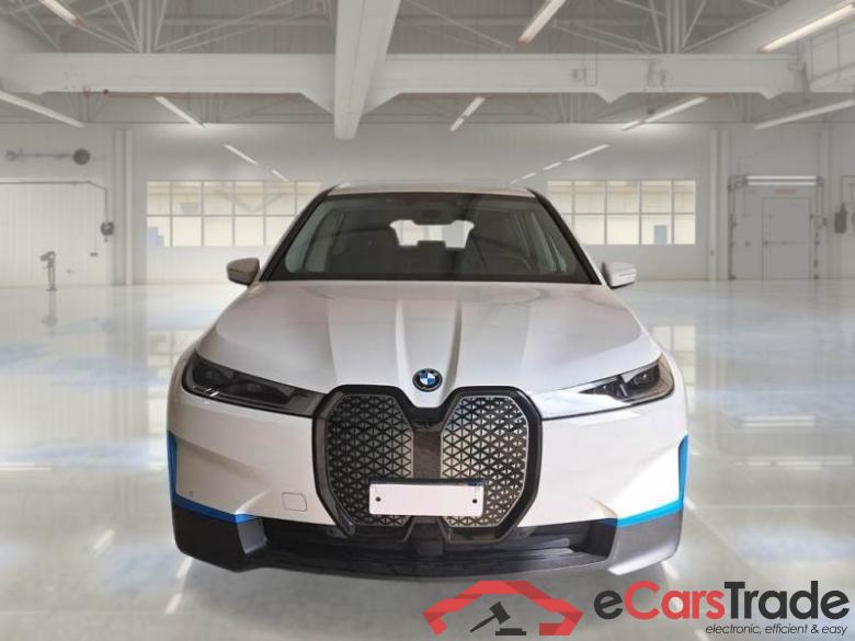 BMW IXXDRIVE40 BMW IX / 2021 / 5P / SUV IX XDRIVE40 #6