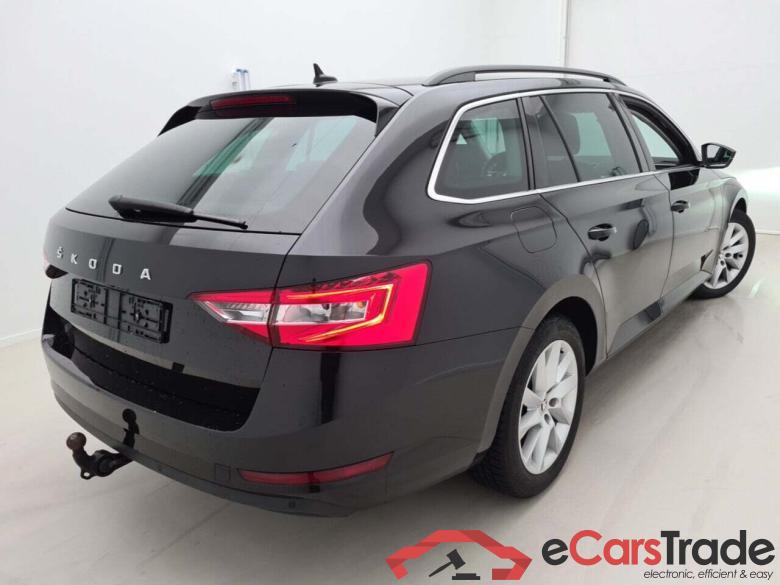 SKODA SUPERB KOMBI 2.0 TDI AMBITION DSG #2