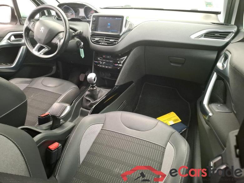 Peugeot Puretech 130 S&S Allure Business 2008 Allure Business 1.2 PureTech 130CV BVM6 E6dT #5