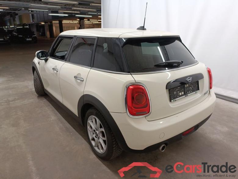 Mini 5 door Cooper (100 kW) 5d #5