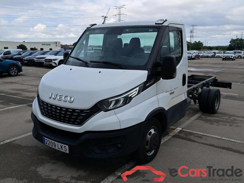 Iveco 35C 18H A8 3750 IVECO Daily / 2019 / 2P / chasis cabina 35C 18H A8 3750