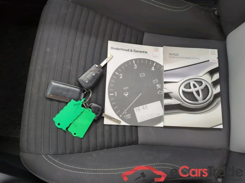 Toyota Yaris '20 Toyota Yaris 1.0 VVT-i Comfort 5d #4