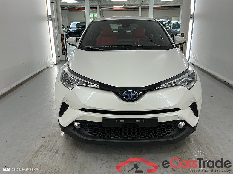 TOYOTA C-HR 1.8i VVT-i Hybrid C-Business Plus E-CVT #1