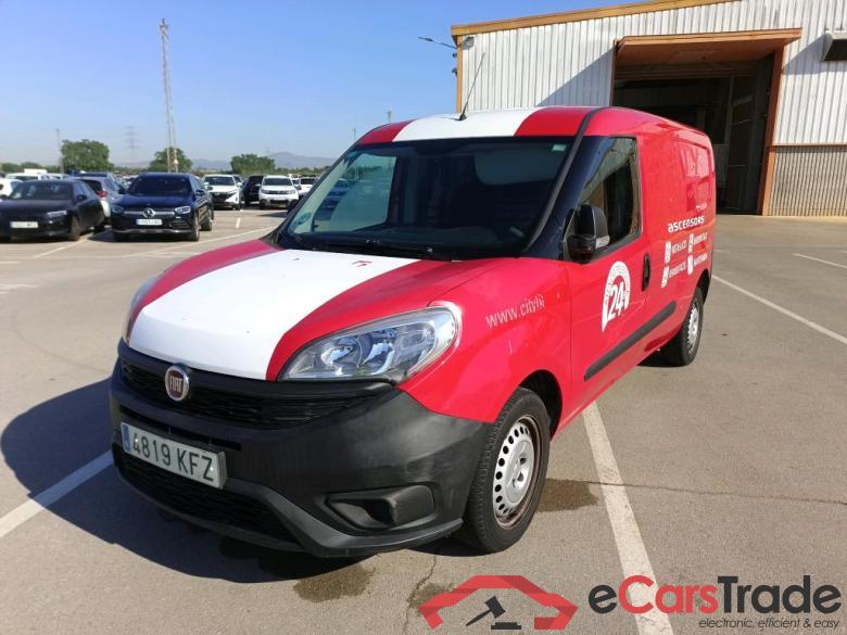 Fiat Base Maxi 1.3 Mjet 70kW Carga Aumentada FIAT Doblò Cargo/2015/4P/furgón derivado de turismo Base Maxi 1.3 Mjet 70kW Carga Aumentada #1