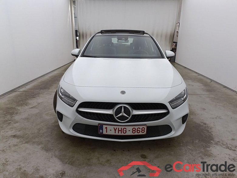 Mercedes-Benz A-Klasse A 180 d Business Solution Aut. 5d