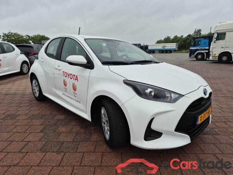 TOYOTA YARIS 1.5 Hybrid Active #2