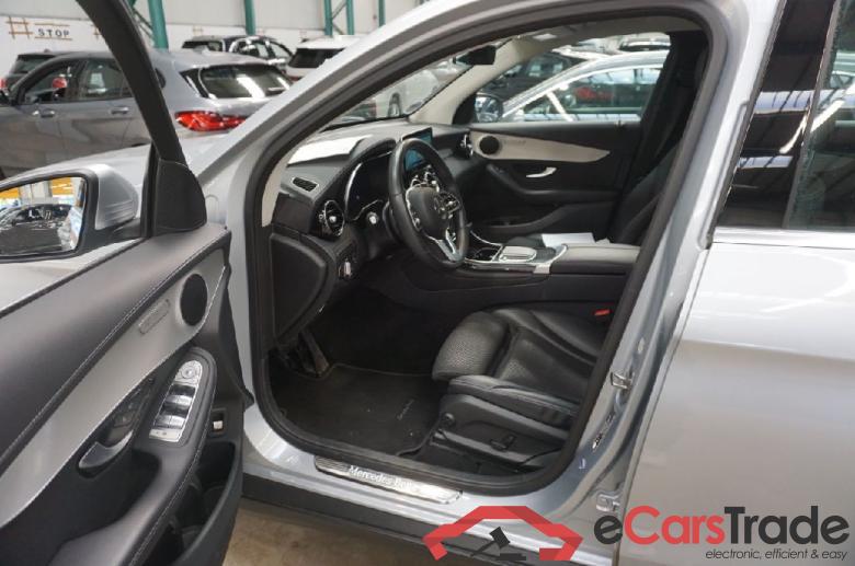 Mercedes GLC ´15 GLC -Klasse GLC 300 de 4Matic (253.911) 2.0 225KW AT9 E6d #4