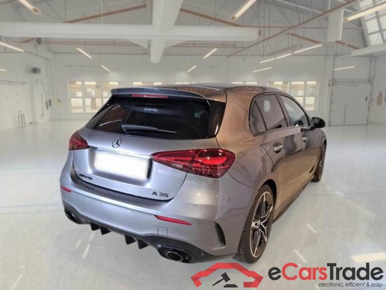 Mercedes 90 MERCEDES-BENZ CLASSE A / 2022 / 5P / BERLINA MERCEDES-AMG A 35 4M AMG LINE PREM PLUS #2