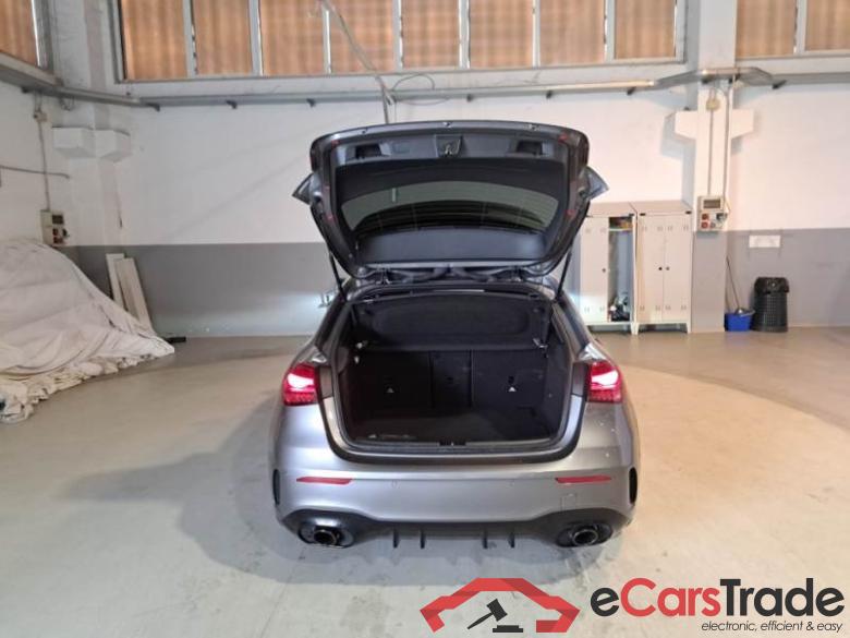 Mercedes 90 MERCEDES-BENZ CLASSE A / 2022 / 5P / BERLINA MERCEDES-AMG A 35 4M AMG LINE PREM PLUS #5
