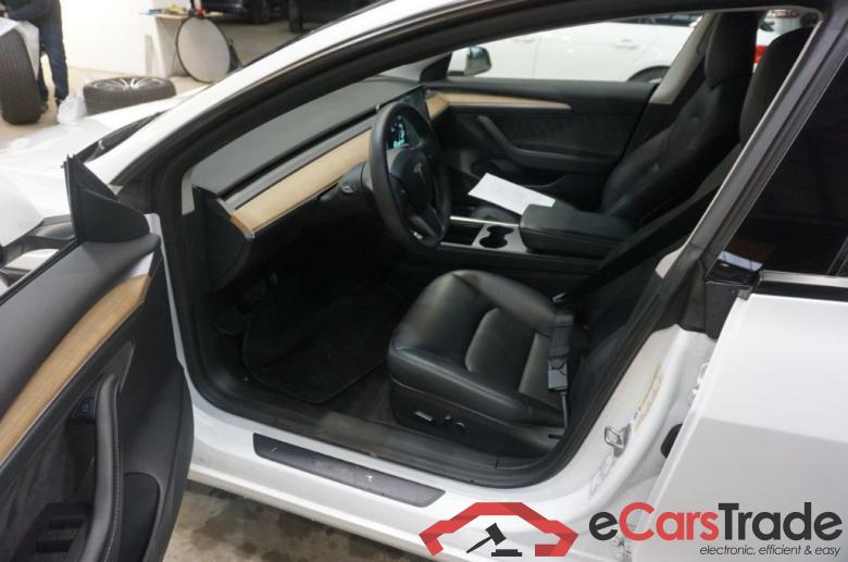 Tesla Model 3 ´18 BEV TESLA Model 3 Langstreckenbatt. Allradantrieb Dual Motor 4d 366kW #4