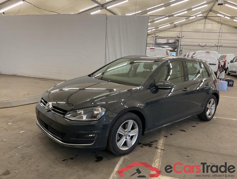 VOLKSWAGEN Golf VII Golf  Highline 1.6 TDI BlueMotion Technology 77 kW (105 ch) 5 vitesses manuel #1