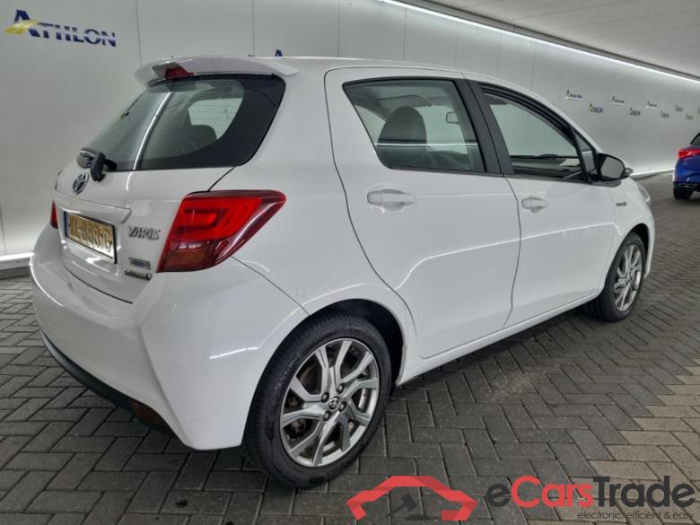 TOYOTA Yaris 1.5 Hybrid Dynamic Aut 5D 74kW #3