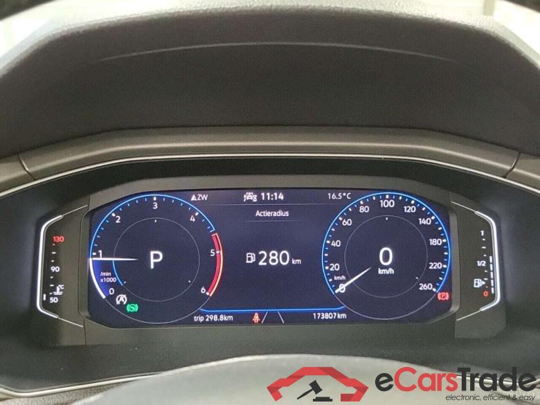 VOLKSWAGEN T-ROC 2.0 TDI STYLE DSG #6