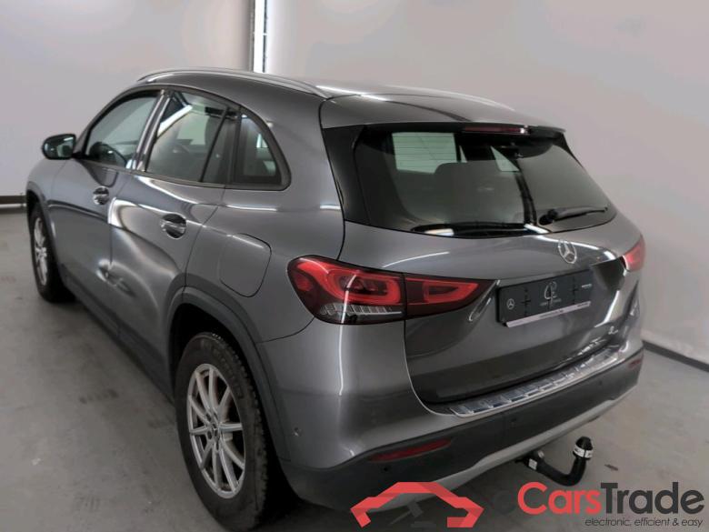 MERCEDES-BENZ GLA 2.0 GLA 180 D DCT BUSINESS SOLUTION #3
