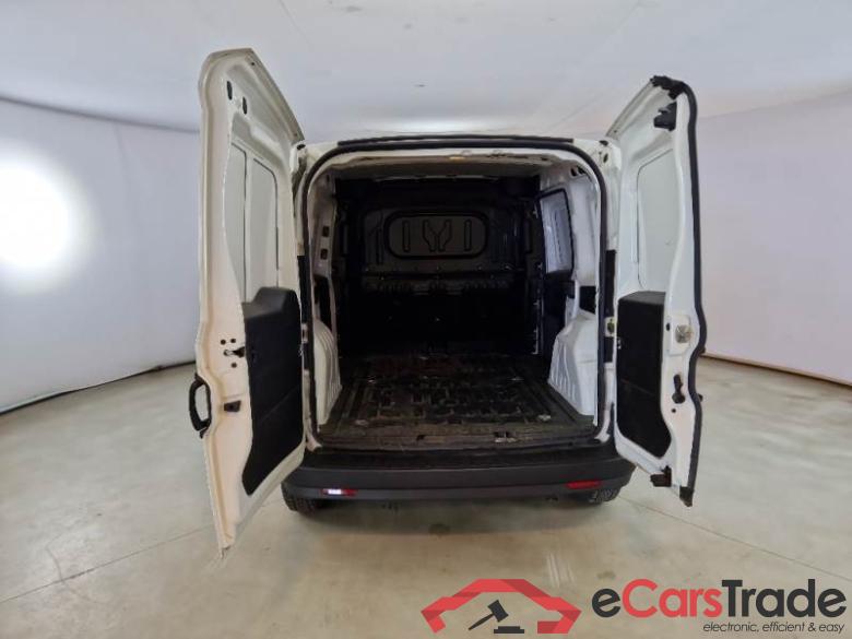 Fiat 48 FIAT DOBLÒ CARGO / 2014 / 4P / VETT. FURGONATA CH1 LOUNGE 1.3 MJET 95CV E6D SeS #5