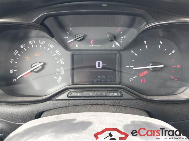 Citroen 17 CITROEN C3 / 2016 / 5P / BERLINA BLUEHDI 75 BUSINESS COMBI #4