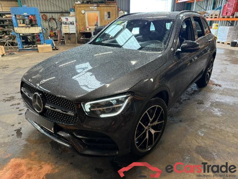 Mercedes GLC ´15 GLC -Klasse GLC 220 d 4Matic (253.915)AMG AMG Line 143KW AT9 E6d #1