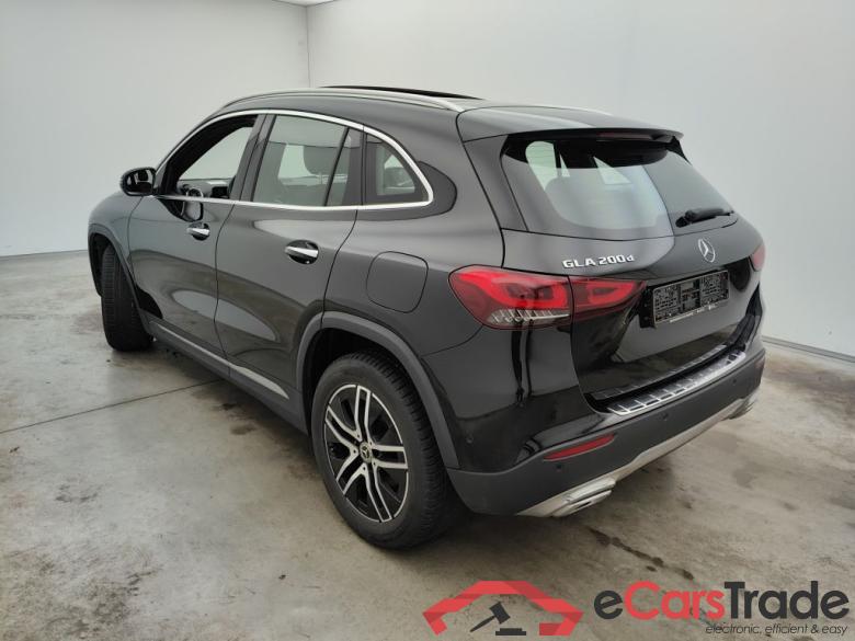 MERCEDES CLASSE GLA DIESEL - 2020 GLA 200 d 150 business Solution 5d Auto #3