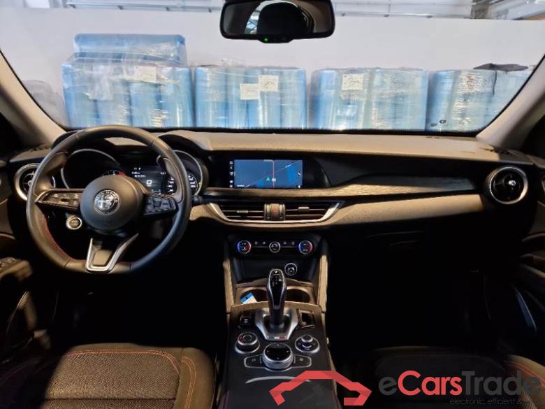 AlfaRomeo 64 ALFA ROMEO STELVIO / 2017 / 5P / SUV 2.2 TURBO DIESEL 160CV BUSINESS AT8 RWD #3