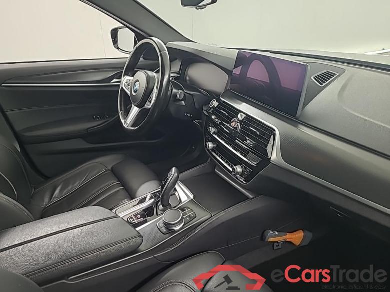 BMW 5-serie Touring 530iA 5D 185kW #6