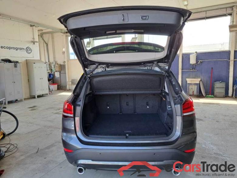 BMW 32 BMW X1 / 2019 / 5P / SUV SDRIVE 20D BUSINESS ADVANTAGE AUTOMATICO #5