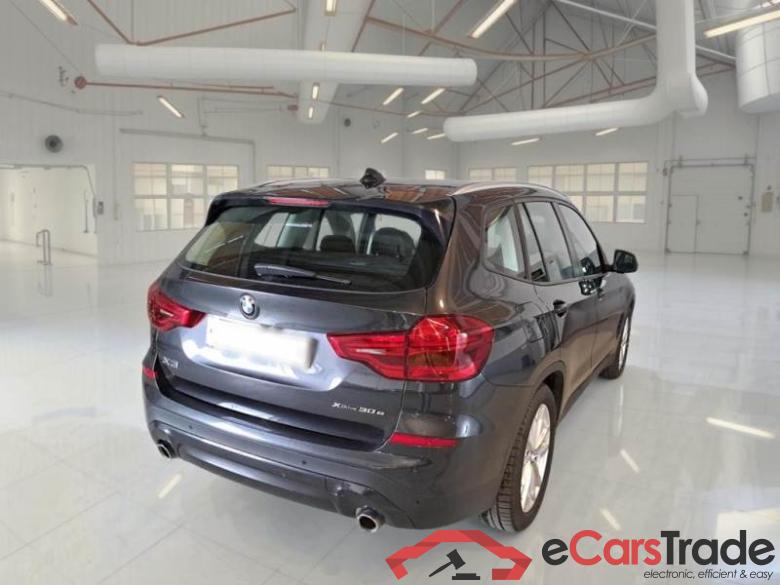 BMW 76 BMW X3 / 2017 / 5P / SUV XDRIVE 30E BUSINESS ADVANTAGE #2