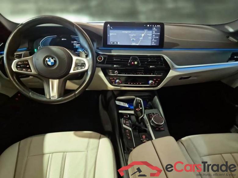BMW 29 BMW SERIE 5 / 2020 / 4P / BERLINA 530E XDRIVE BUSINESS AUTO #3