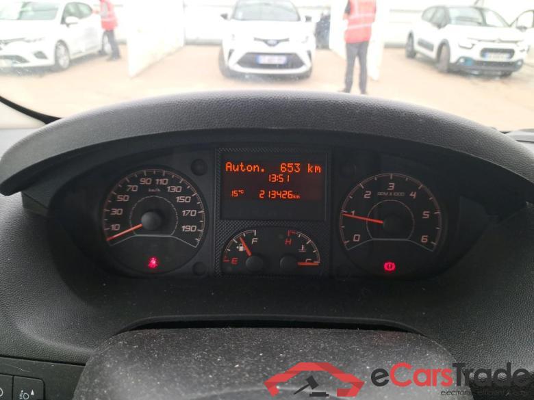Peugeot 2.0 BLUEHDI 110 PREMIUM PACK 330 L1H1 PEUGEOT Boxer VU 4p Fourgon 2.0 BLUEHDI 110 PREMIUM PACK 330 L1H1 #6
