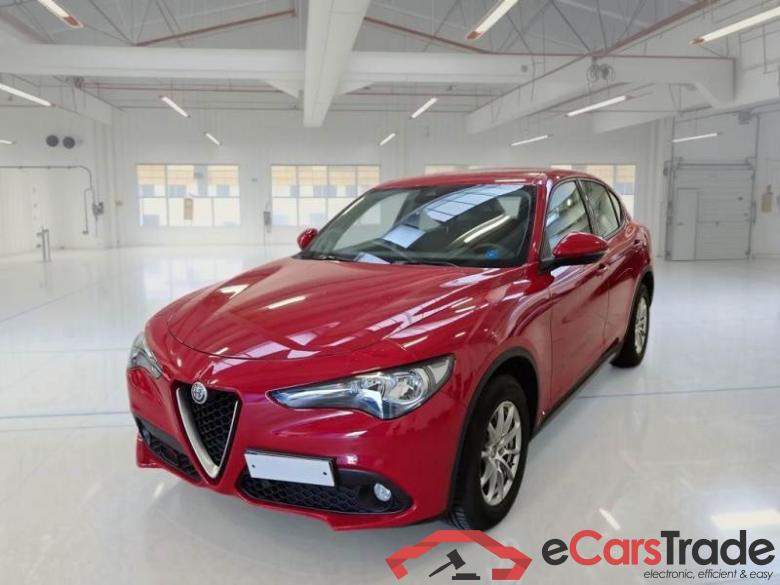 AlfaRomeo 67 ALFA ROMEO STELVIO / 2017 / 5P / SUV 2.2 TURBO DIESEL 160CV STELVIO AT8 RWD #1