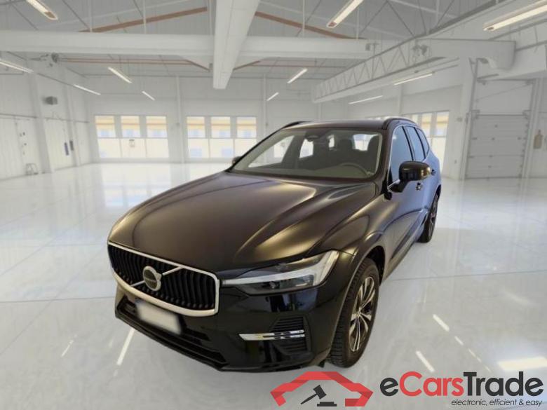 Volvo 14 VOLVO XC60 / 2021 / 5P / SUV B4 D AUTOMATICO MOMENTUM PRO #1