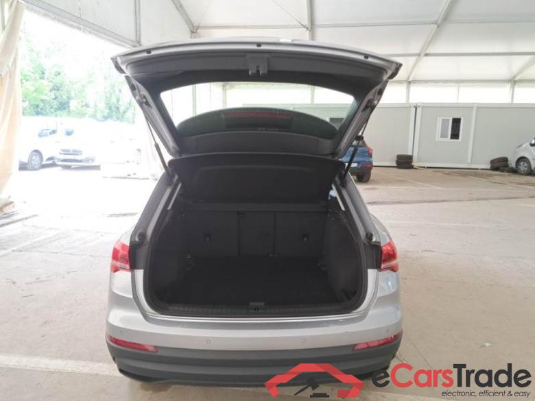 Audi 88 AUDI Q3 / 2018 / 5P / SUV 35 TDI S TRONIC BUSINESS #5