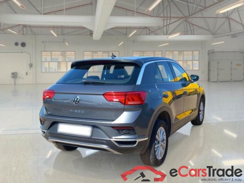 Volkswagen 10 BUS VOLKSWAGEN T-ROC / 2017 / 5P / SUV 1.0 TSI BUSINESS #2