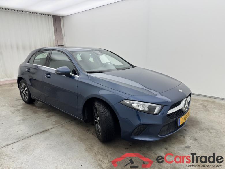 MERCEDES CLASSE A DIESEL (W177) A 200 d 150 Business Solution (EU6AP) 5d #2