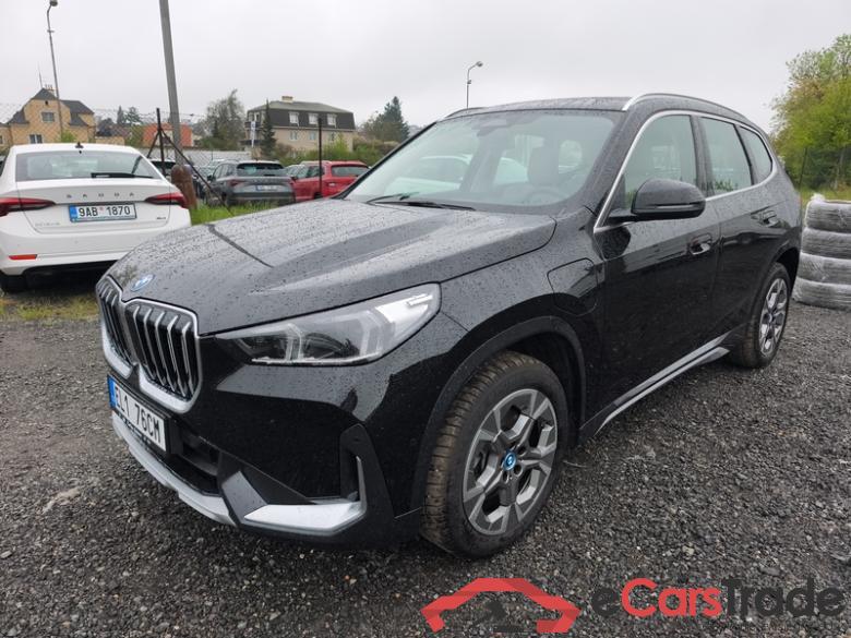 BMW  X1 (2022) X1 25e xDrive AT 5d #1