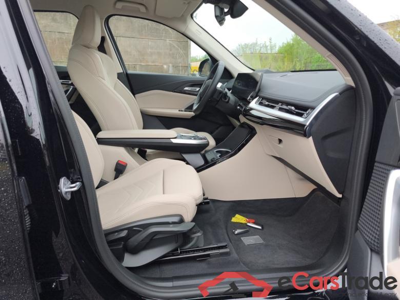 BMW  X1 (2022) X1 25e xDrive AT 5d #6