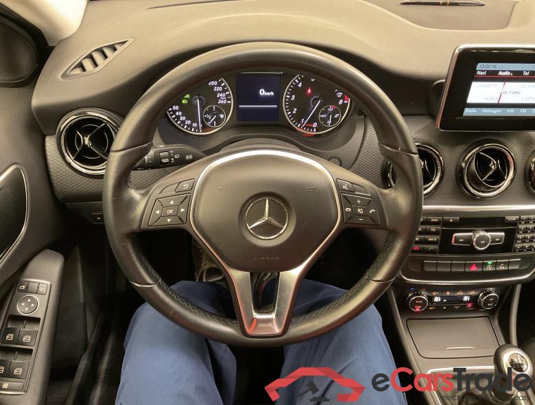 Mercedes A180i Navi Klima PDC ... #5