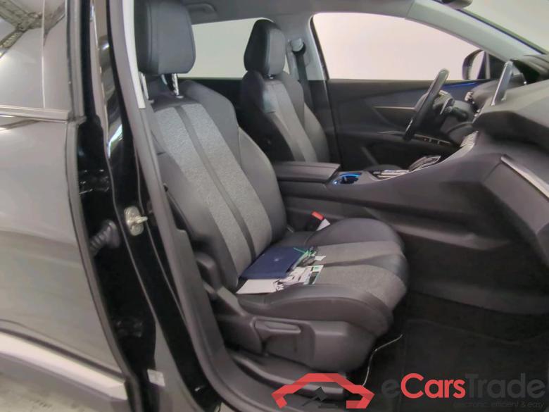 Peugeot 5008 17 - 20 Peugeot 5008 Allure PureTech 130 EAT8 5d #3