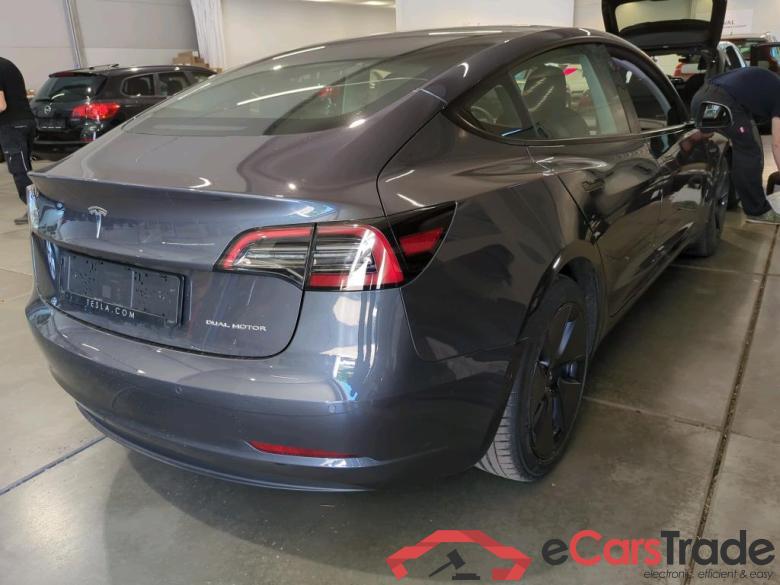 Tesla Model 3 ´18 BEV TESLA Model 3 Langstreckenbatt. Allradantrieb Dual Motor 4d 366kW #2