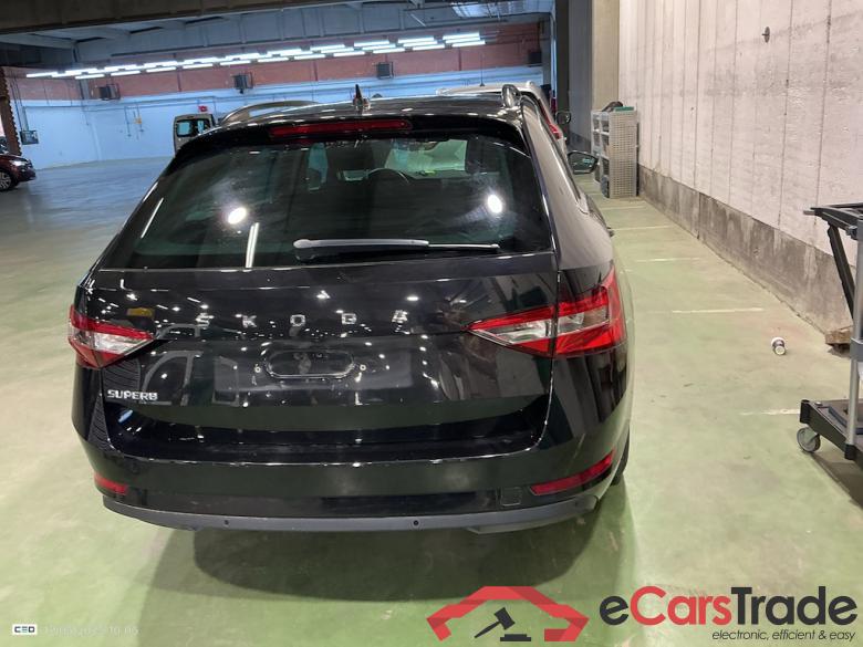 SKODA Superb 1.6 CRTDI 88KW DSG7 AMBITION #5