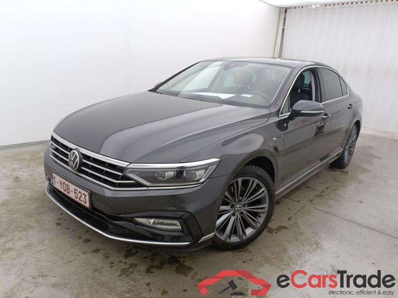 Volkswagen Passat 2.0 TDI 110kW Elegance Business DSG 4d #3