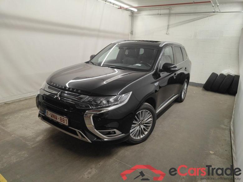 Mitsubishi Outlander 2.4 PHEV 4WD Instyle SDA AT 5d #3